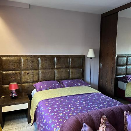 Studio Dans Le Quartier Luxe Neuilly-sur-Seine Bagian luar foto