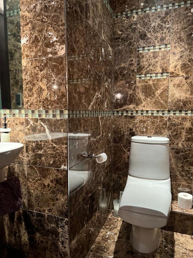 Studio Dans Le Quartier Luxe Neuilly-sur-Seine Bagian luar foto