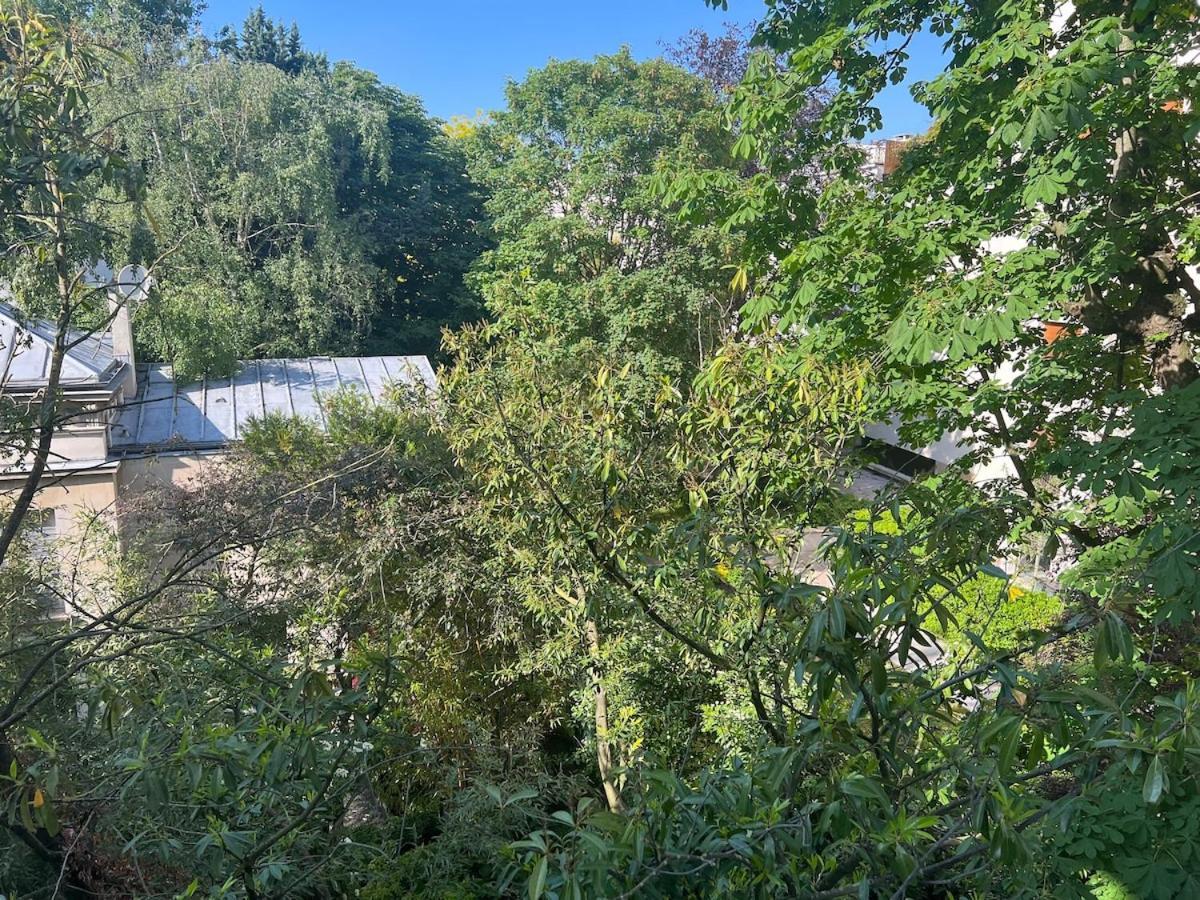 Studio Dans Le Quartier Luxe Neuilly-sur-Seine Bagian luar foto