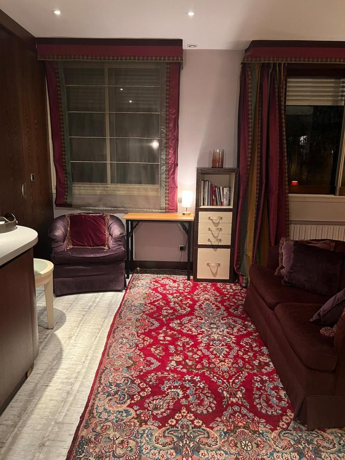 Studio Dans Le Quartier Luxe Neuilly-sur-Seine Bagian luar foto